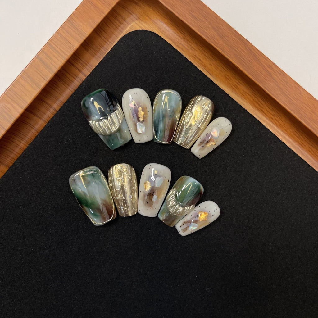 Handmade Stone Pattern Halo-Dyed Emerald Artificial Nails