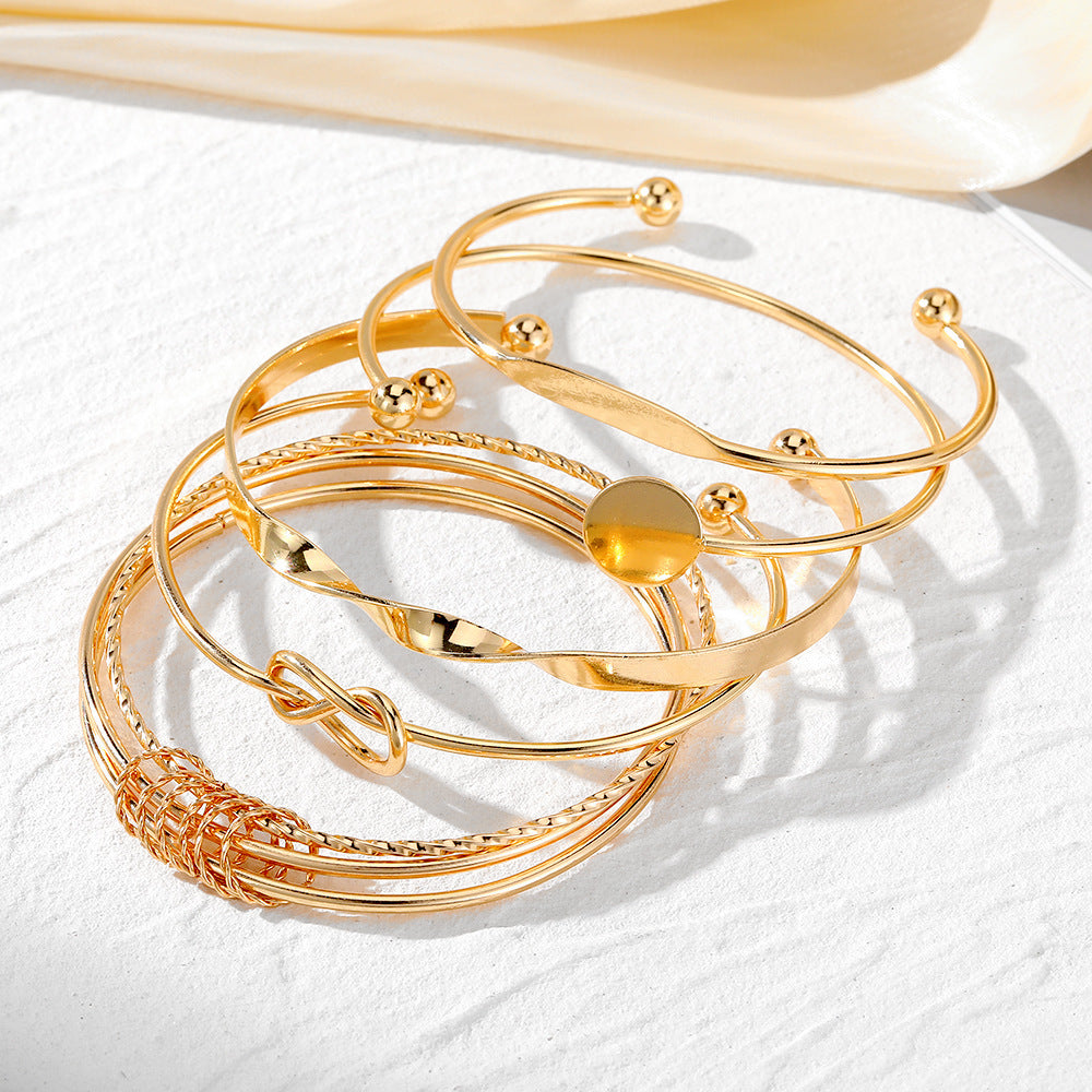 Retro and simple bracelet