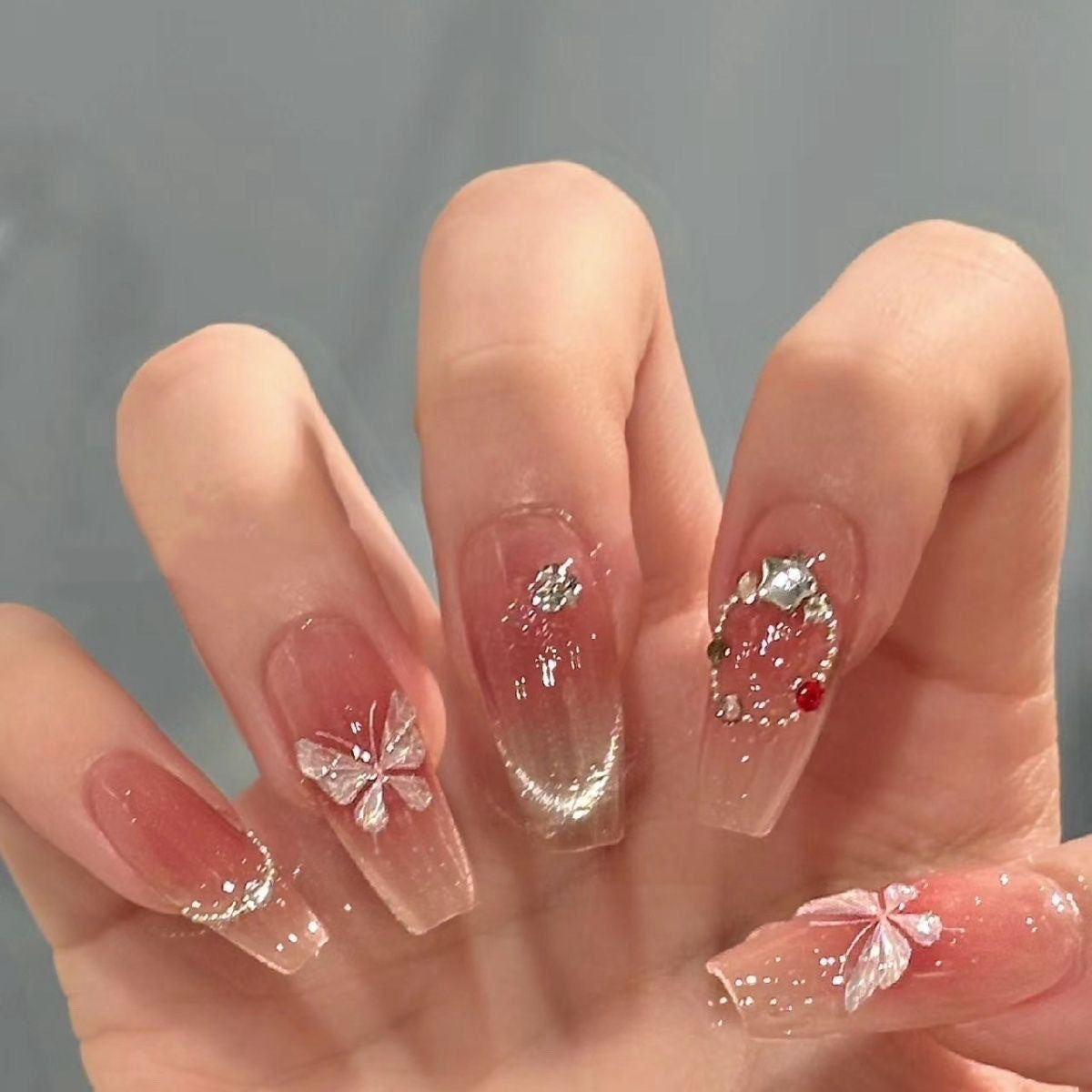 false nails